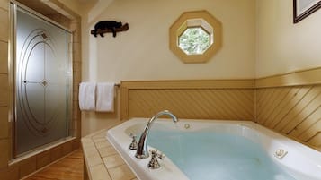 Premier Room | Private spa tub