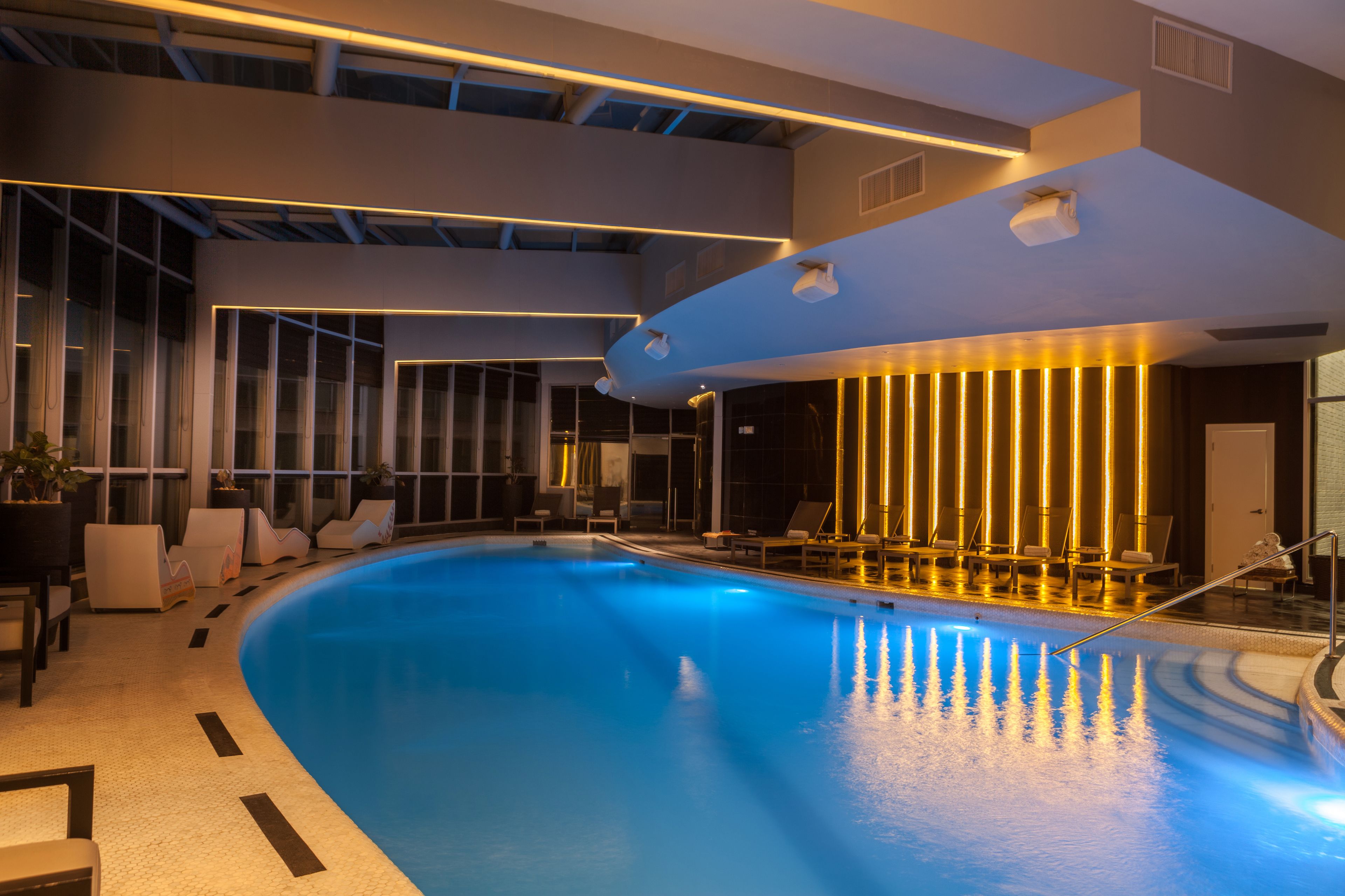 indoor pool, open 7:00 am to 8:00 pm, pool loungers
