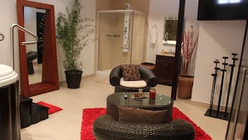 Sauna, hot tub, Turkish bath, body treatments, Swedish massages