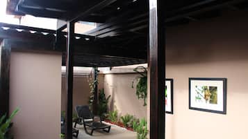 Sauna, hot tub, Turkish bath, body treatments, Swedish massages