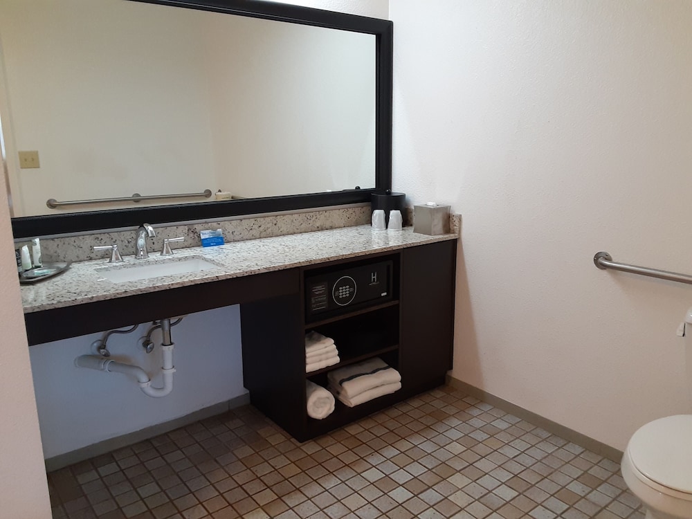 Mission Inn & Suites by null