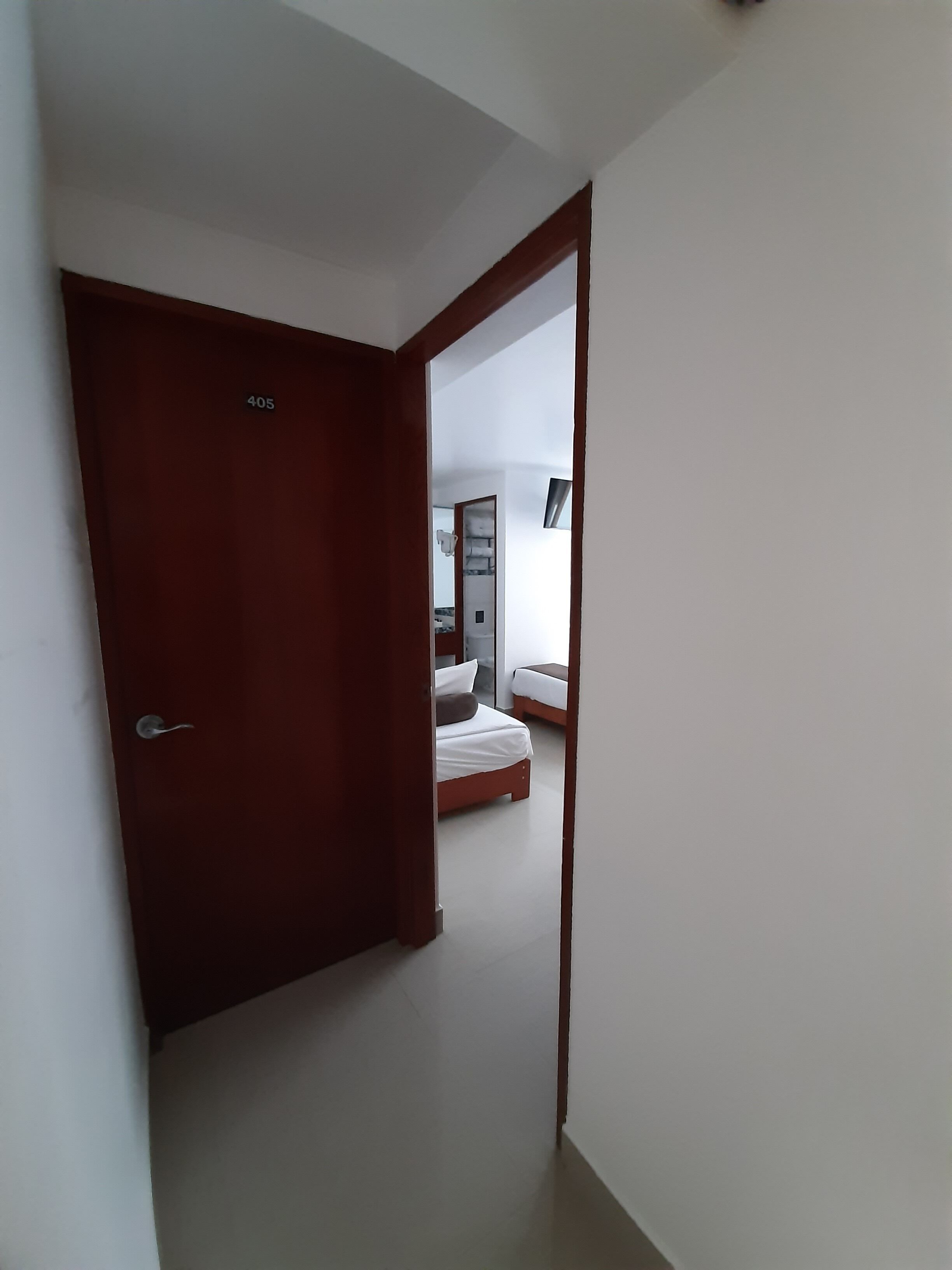standard triple room, 1 bedroom, ensuite | 1 bedroom, in-room safe, free wifi
