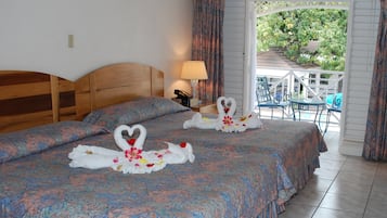 1 bedroom, in-room safe, desk, iron/ironing board