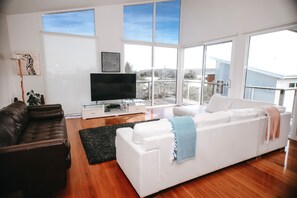 Beach House | Living area