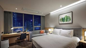 In-room safe, desk, laptop workspace, blackout curtains