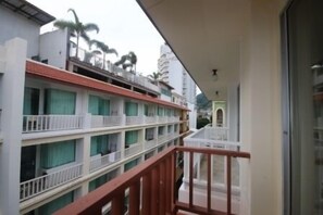 Deluxe One Bedroom Apartment | Vue du balcon