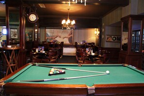 Billiards - Aura Inn Hotel Cairo (Giza)