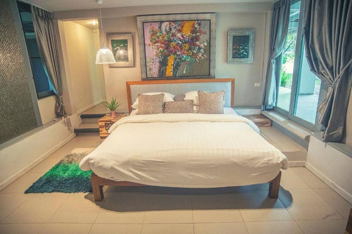 1 bedroom, minibar, in-room safe, desk