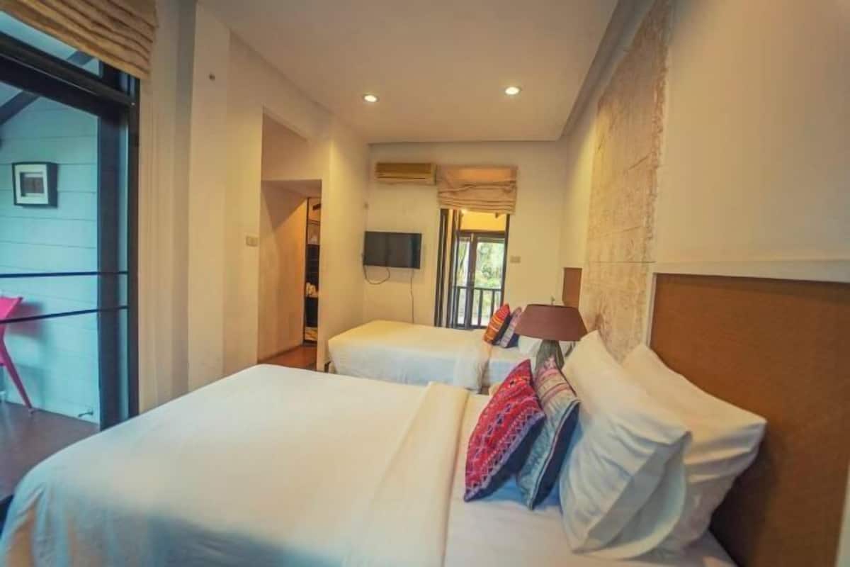1 Schlafzimmer, Minibar, Zimmersafe, Schreibtisch