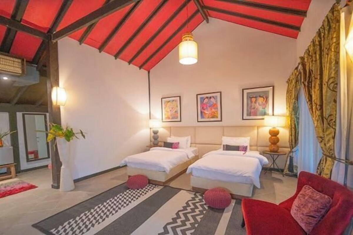 1 chambre, minibar, coffre-fort, bureau