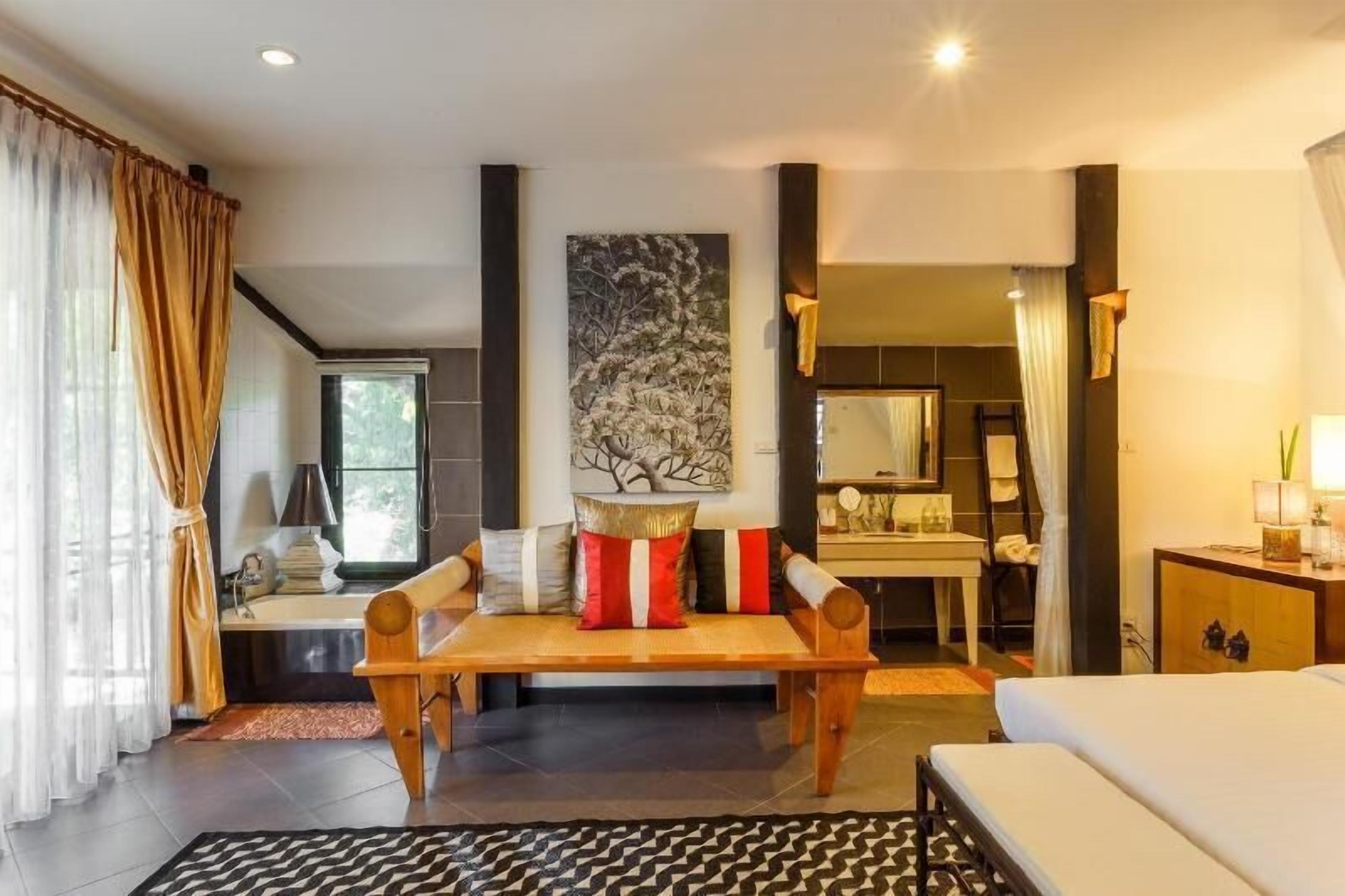 1 bedroom, minibar, in-room safe, desk