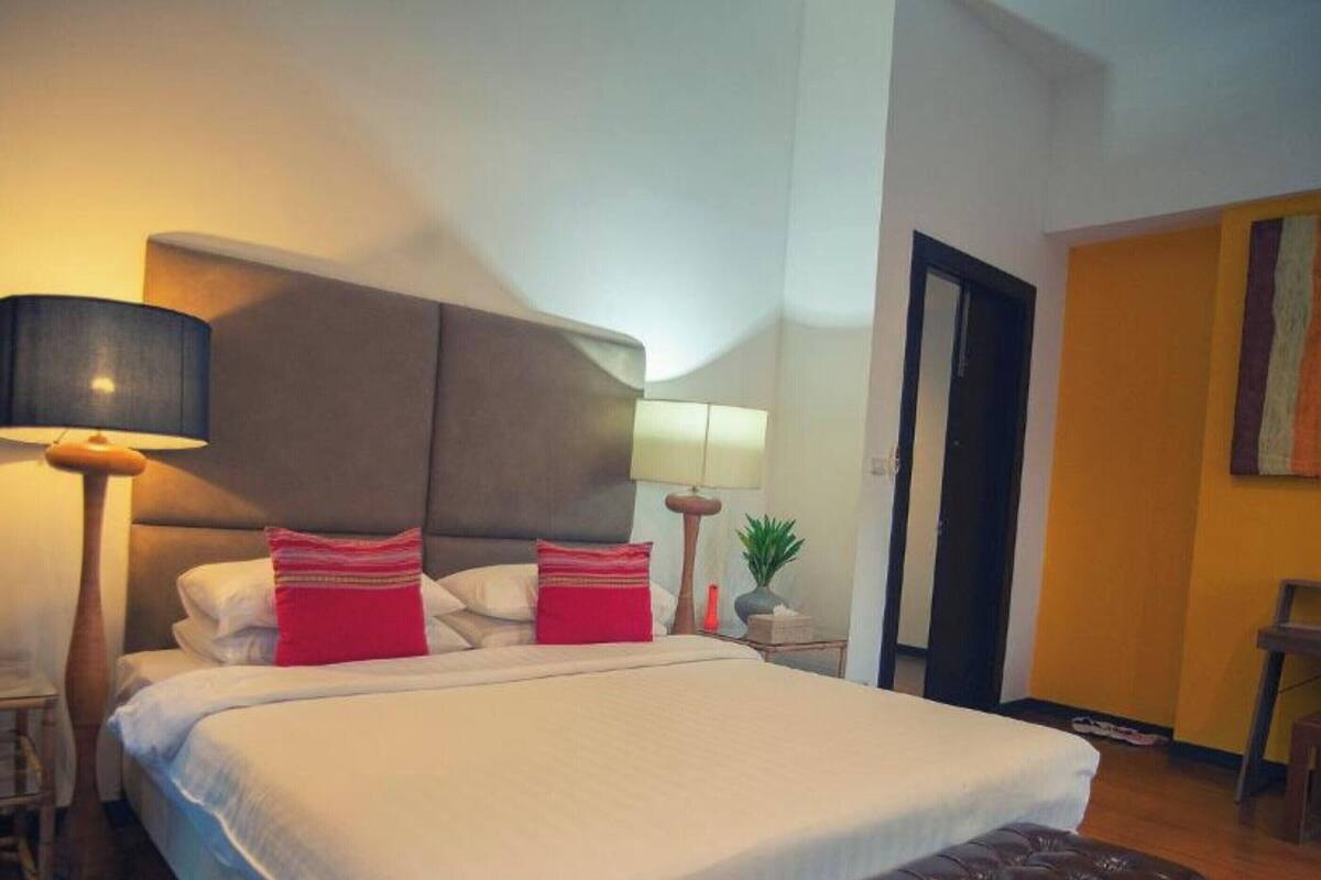 1 bedroom, minibar, in-room safe, desk