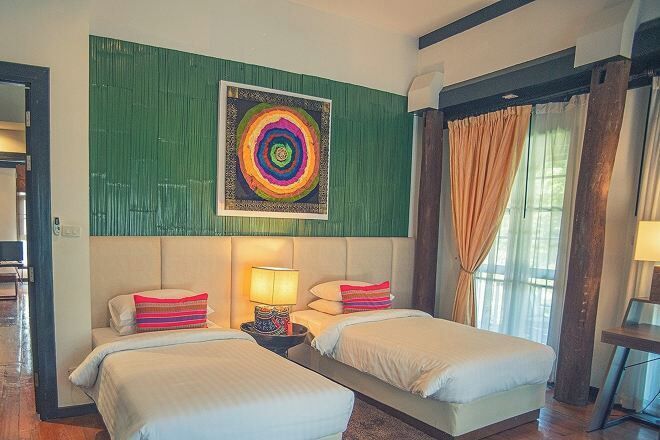 1 chambre, minibar, coffres-forts dans les chambres, bureau