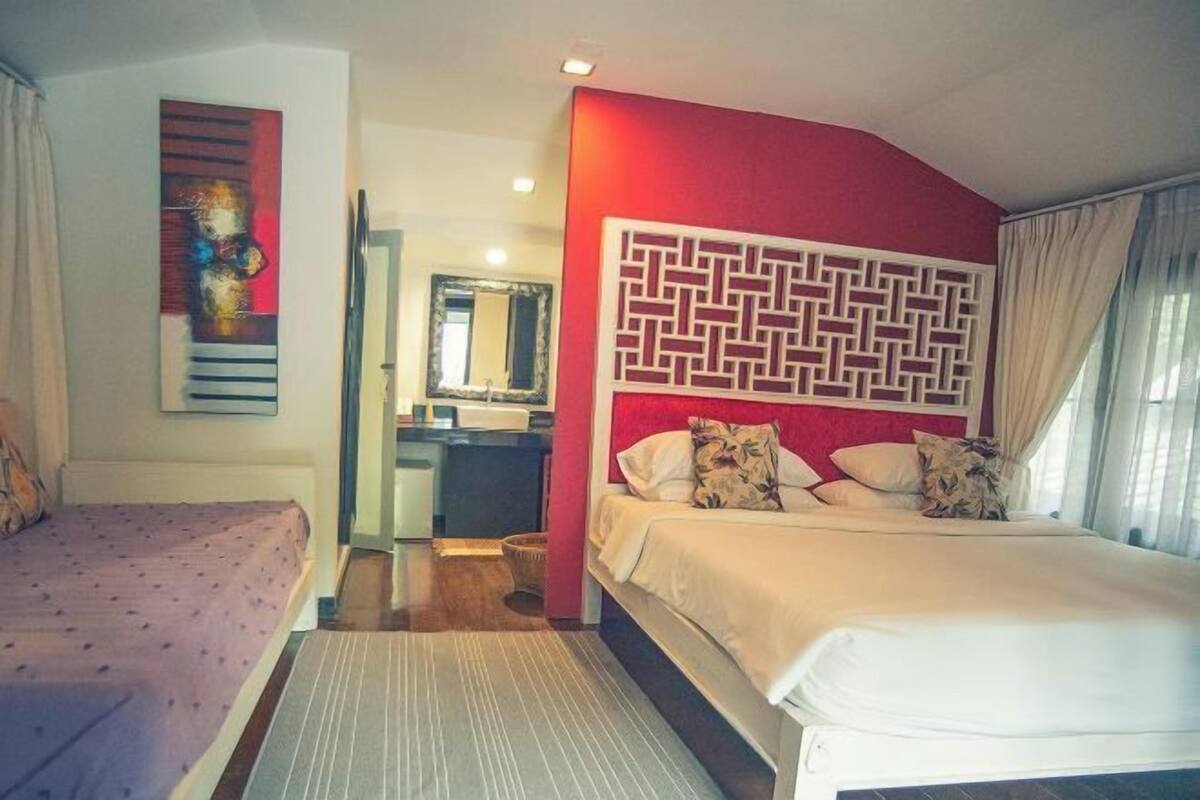 1 chambre, minibar, coffre-fort, bureau