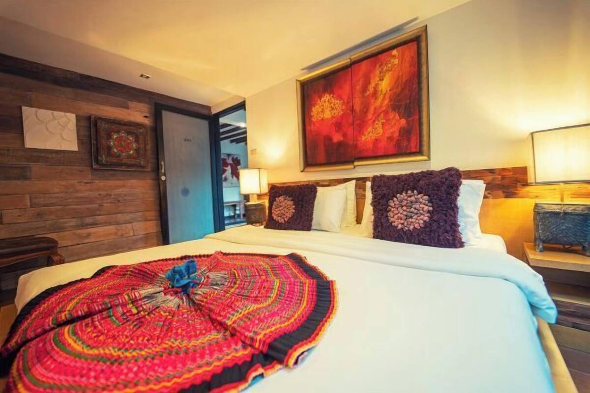 1 chambre, minibar, coffre-fort, bureau