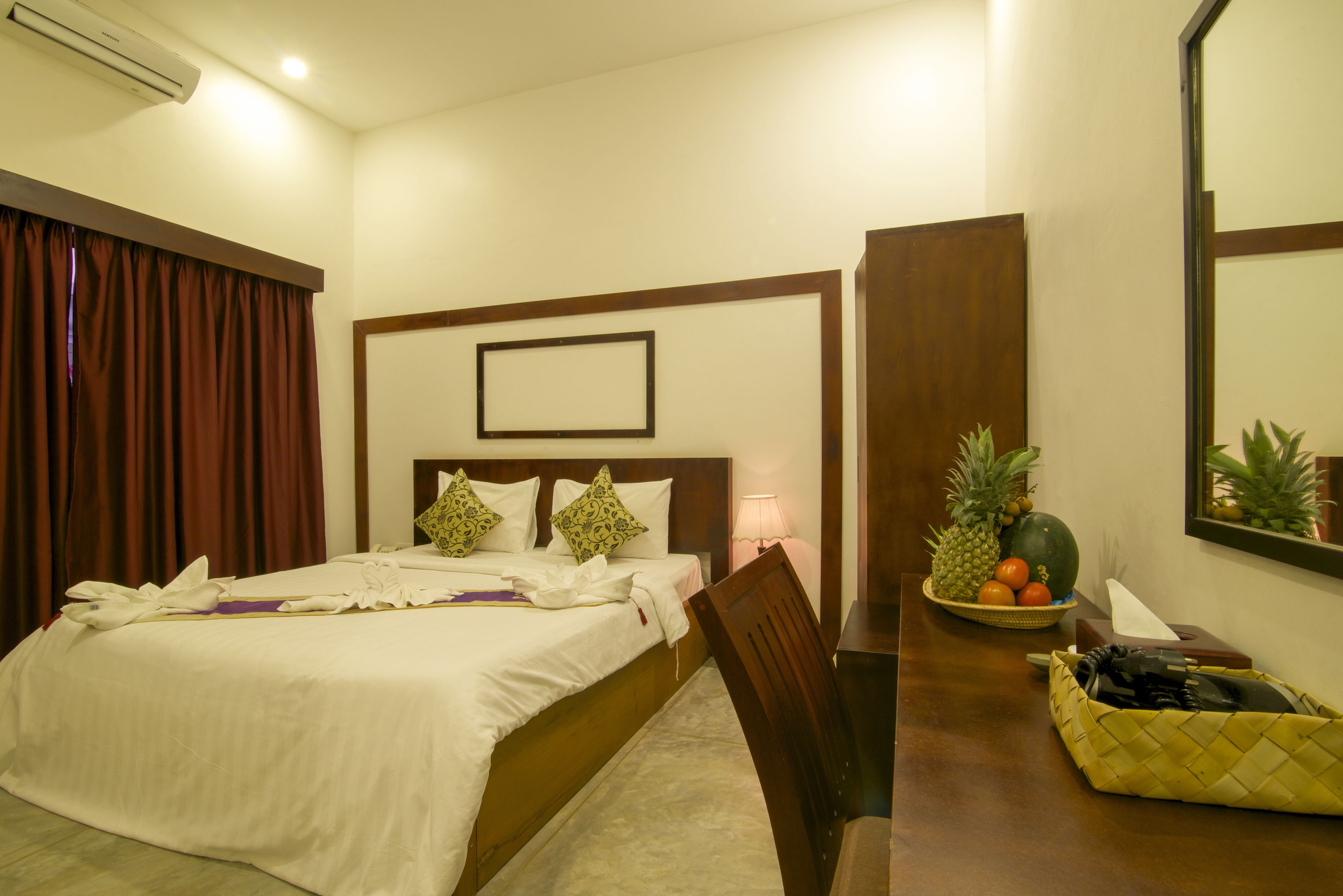 superior double room - free pick up | minibar, in-room safe, desk, soundproofing