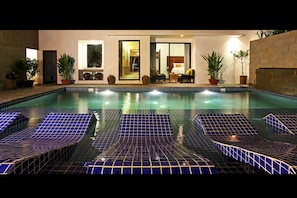 Outdoor pool - De Sonyn Boutique (Siem Reap)