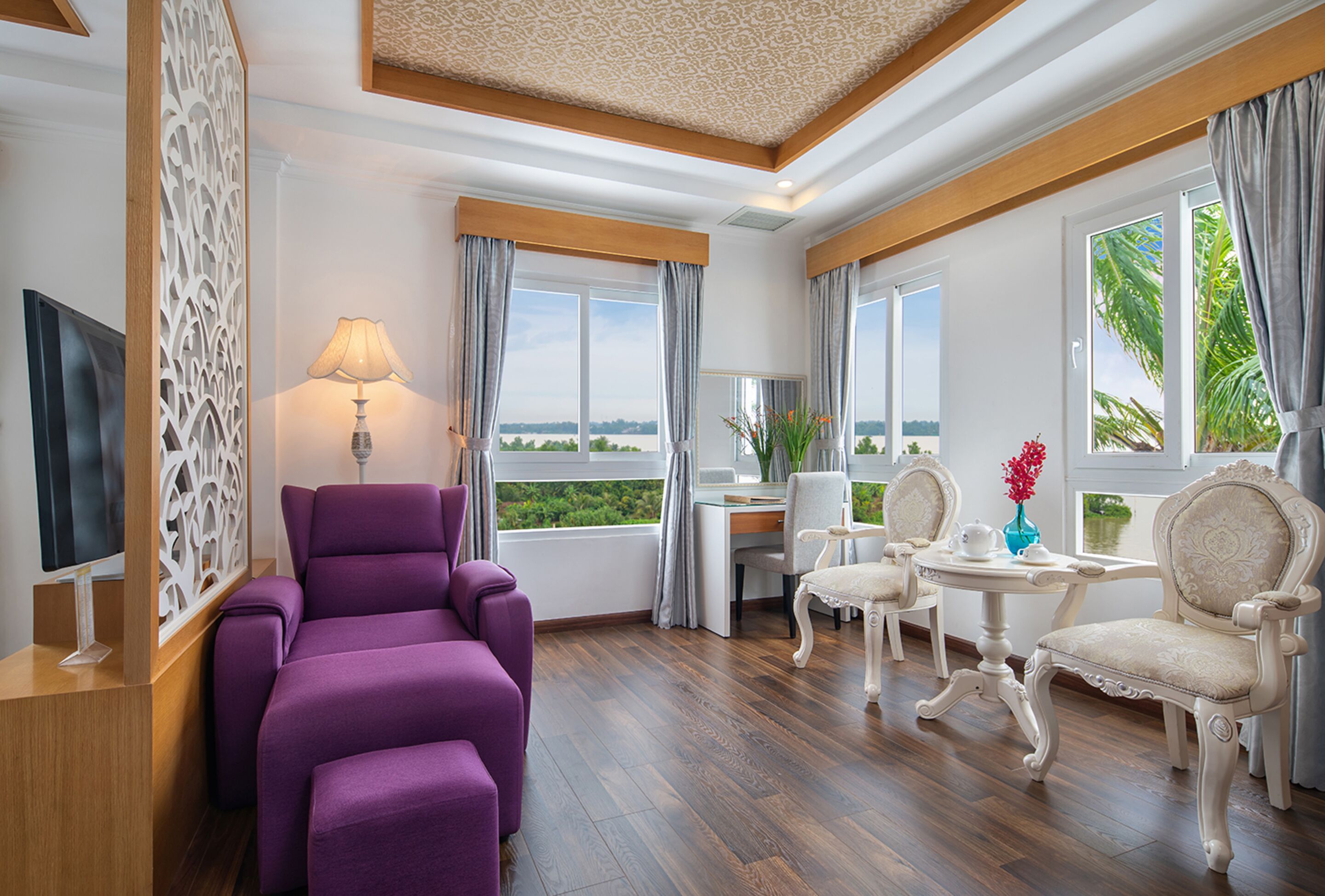 Suite | Premium bedding, minibar, in-room safe, individually furnished