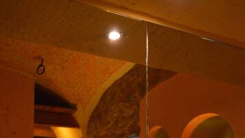 Turkish bath/hammam