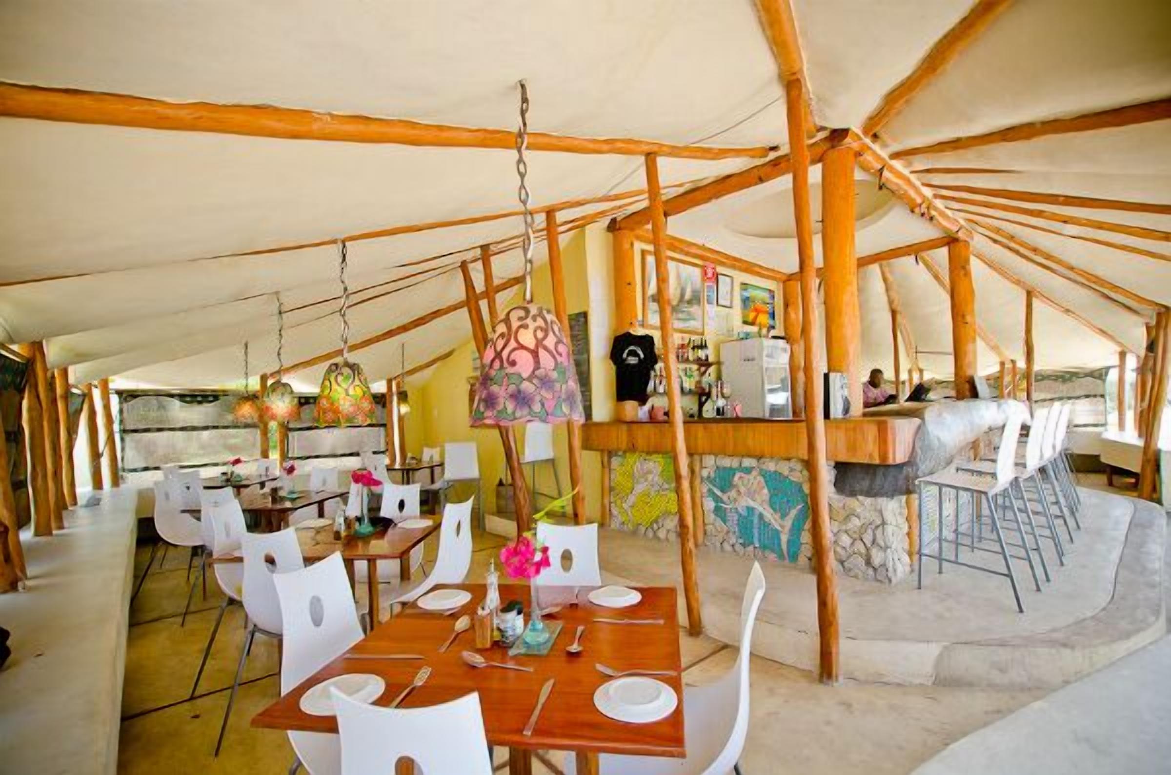 breakfast, lunch, dinner served; local and international cuisine