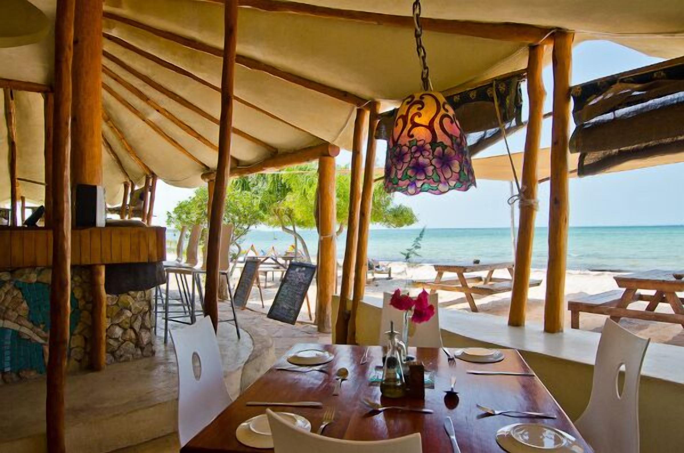 breakfast, lunch, dinner served; local and international cuisine