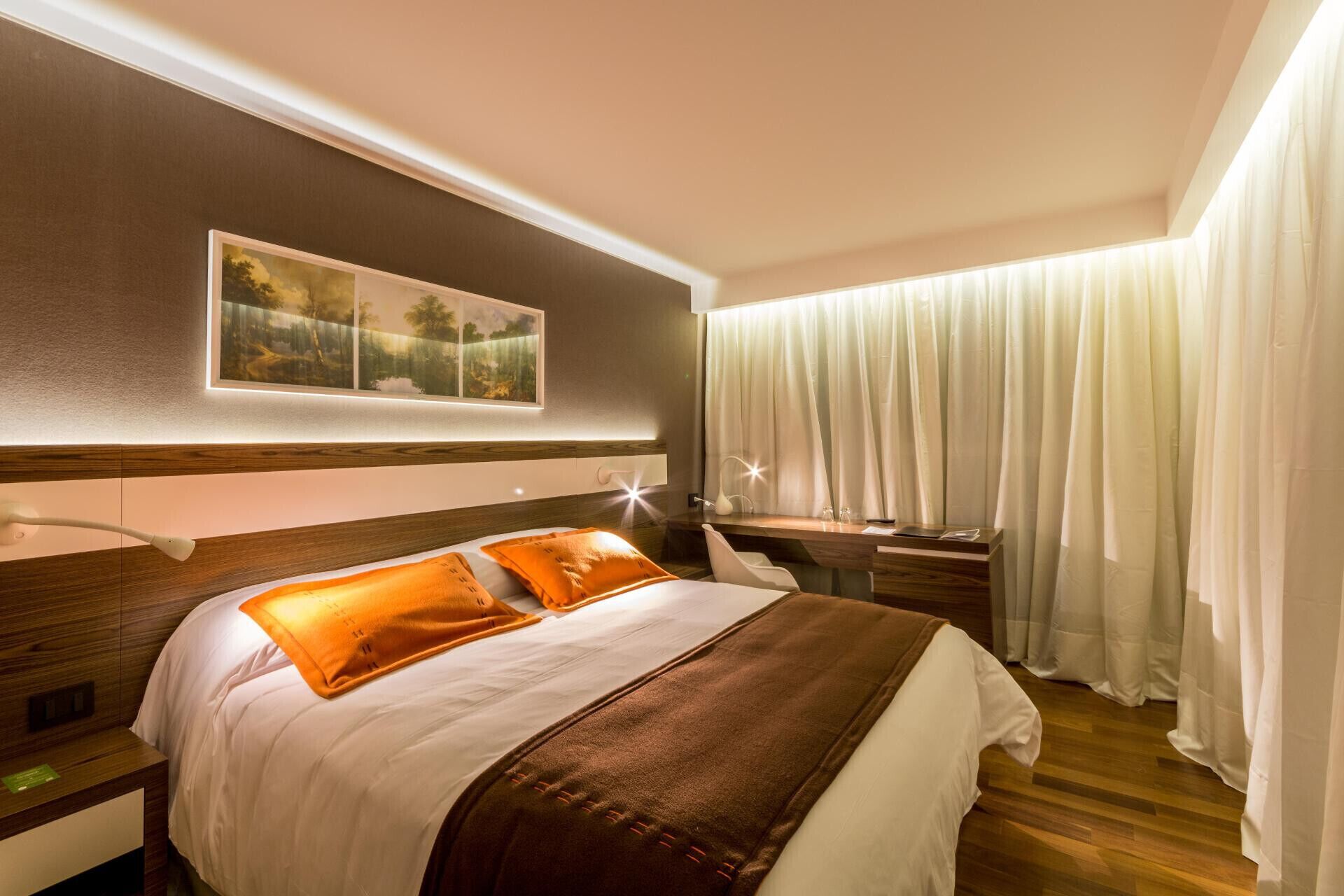 Minibar, in-room safe, desk, blackout drapes