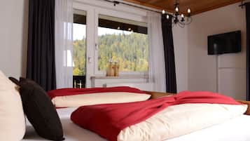 Doppelzimmer | Zustellbetten, kostenloses WLAN, Bettwäsche