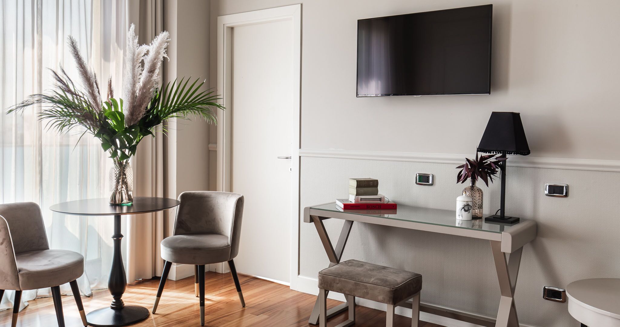 executive double room | 1 bedroom, egyptian cotton sheets, premium bedding, down duvets