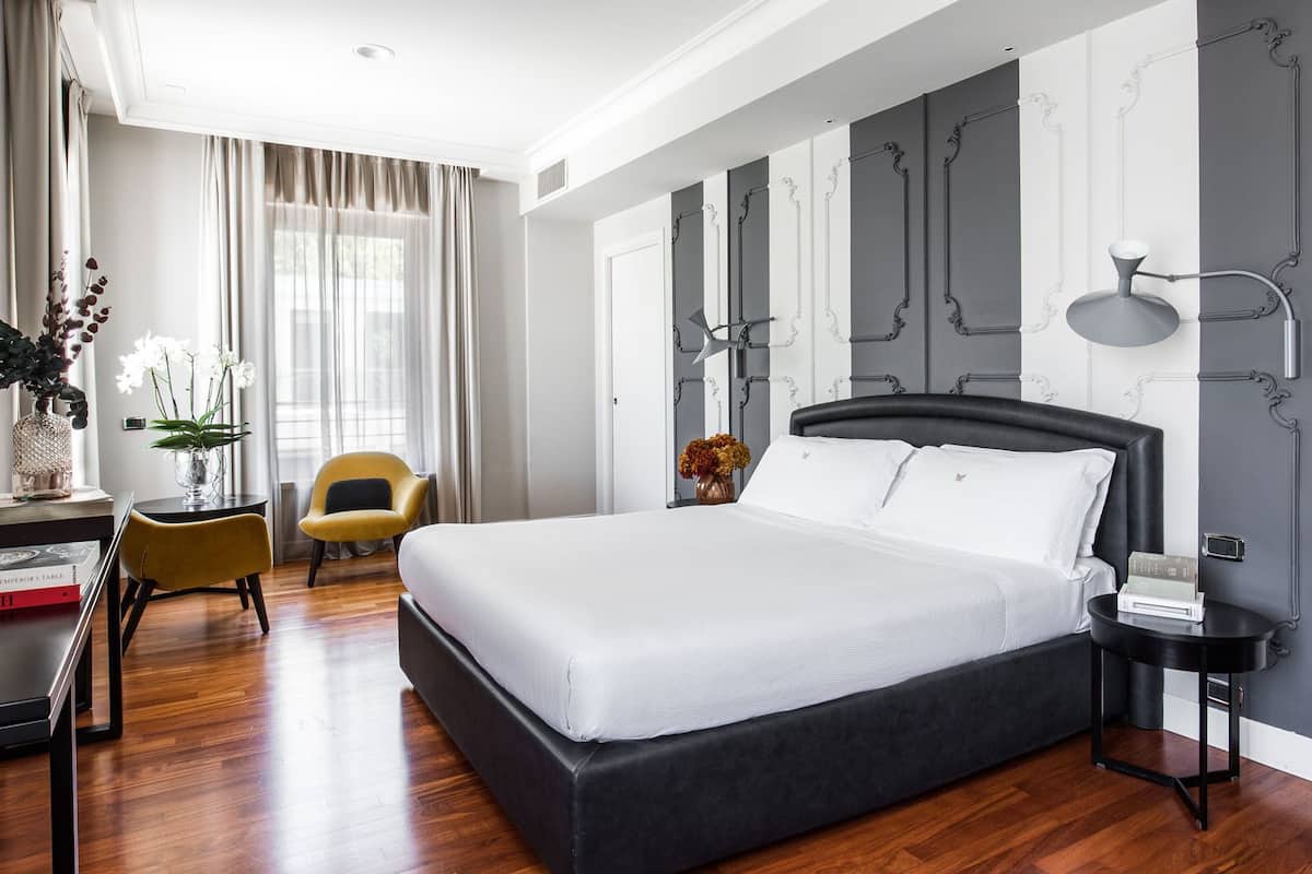 Junior Suite | Egyptian cotton sheets, premium bedding, down comforters, pillowtop beds