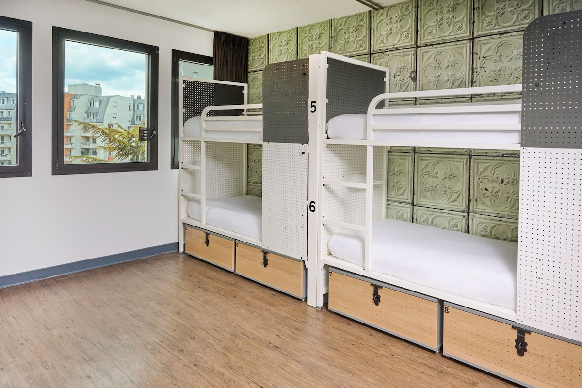 1 bedroom, blackout curtains, soundproofing, iron/ironing board
