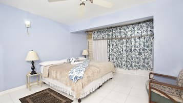 Standard Double Room, 1 King Bed (in Townhouse)