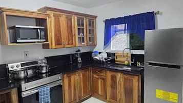 Economy Studio | Private kitchen