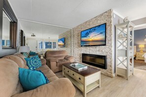 One Bedroom Double Suite | Living area