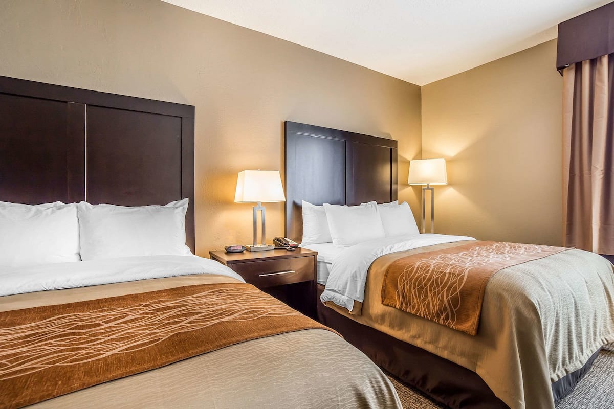 Standard Room, 2 Queen Beds, Non Smoking | 1 bedroom, premium bedding, pillowtop beds, desk