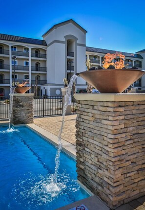 Outdoor pool - Alerio by Bliss Beach Rentals (Miramar Beach)