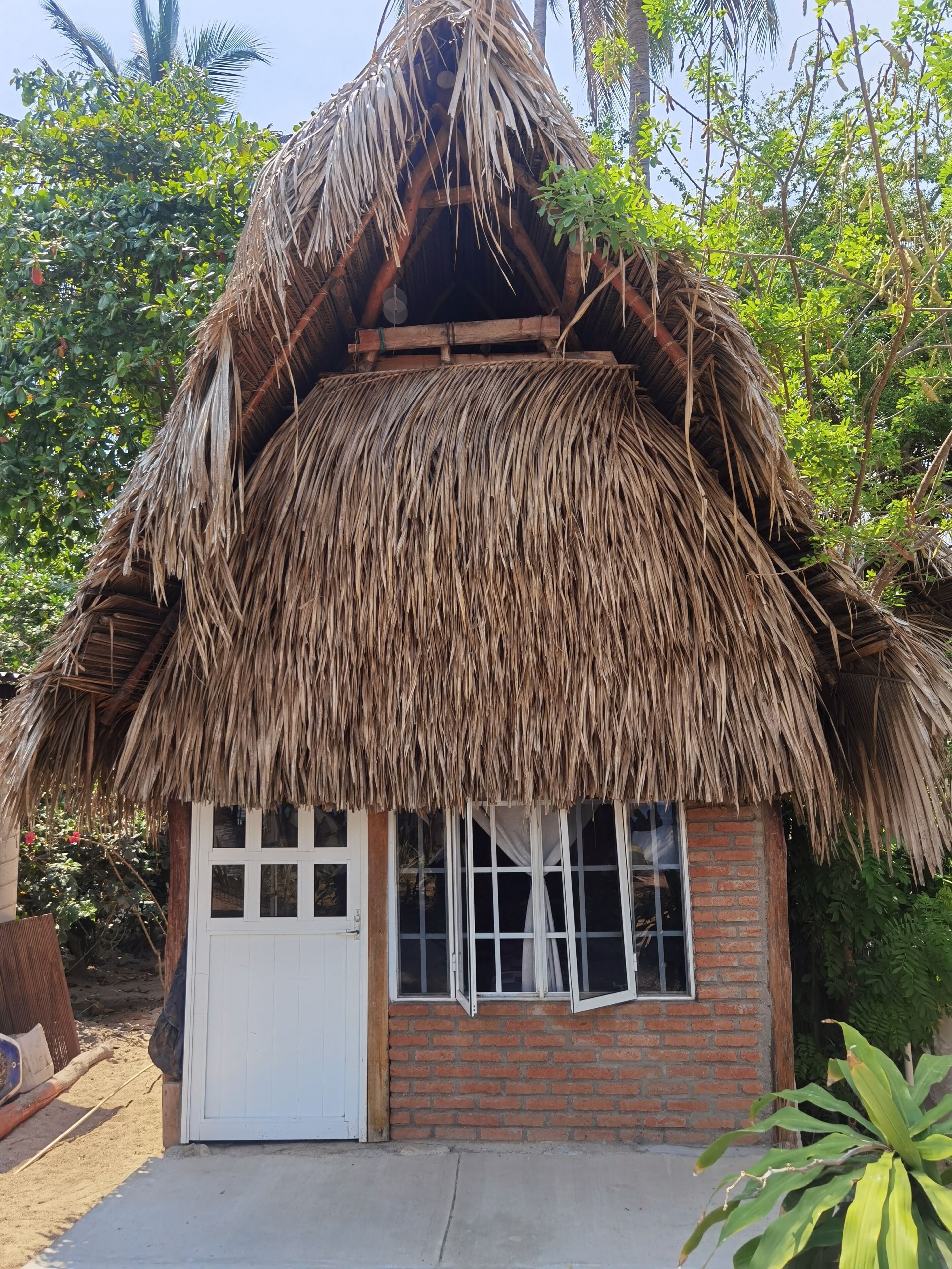 cottage, beach view | 1 bedroom, iron/ironing board, free wifi, bed sheets