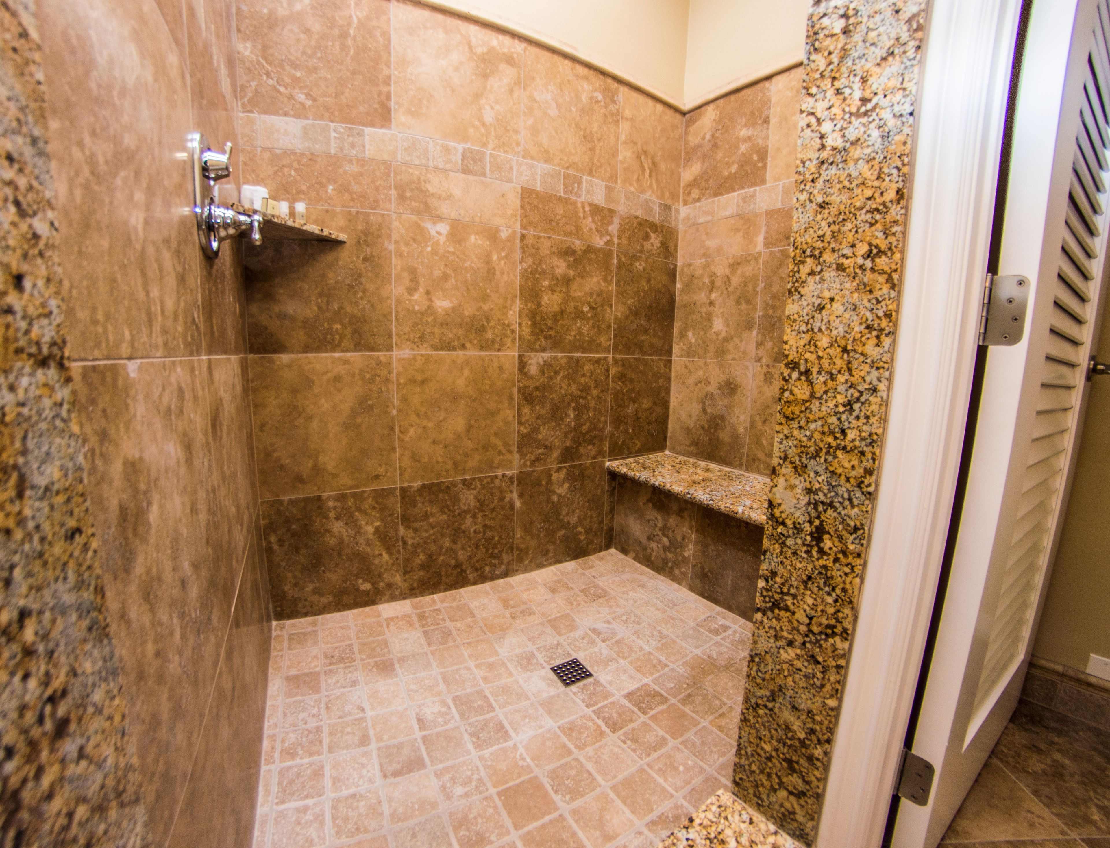 separate bathtub and shower, free toiletries, hair dryer, towels