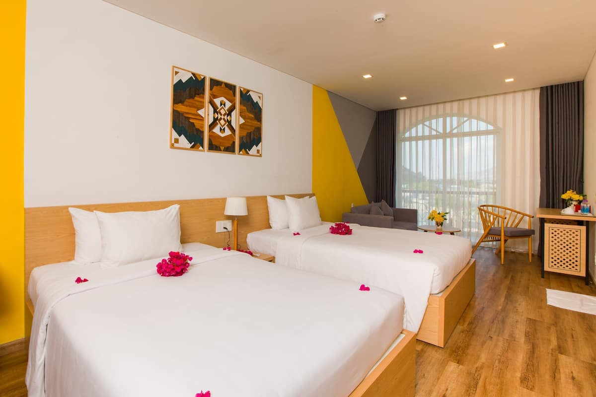 Phòng 2 giường đơn Premium | 1 phòng ngủ, minibar, két bảo mật tại phòng