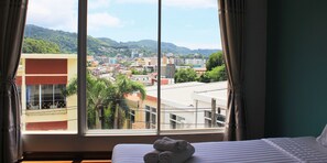 City Room, 1 Queen Bed with Sofa bed, Non Smoking, City View