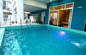 2 indoor pools, a waterfall pool - Kata Sea Boutique (Karon)