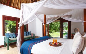 2 Bedrooms Private Pool Villa | Minibar, in-room safe, desk, blackout drapes