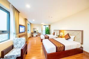 Suite | Living area | LCD TV