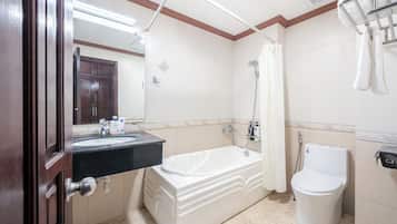 Superior Double Room | Bathroom | Shower, free toiletries, hair dryer, bathrobes