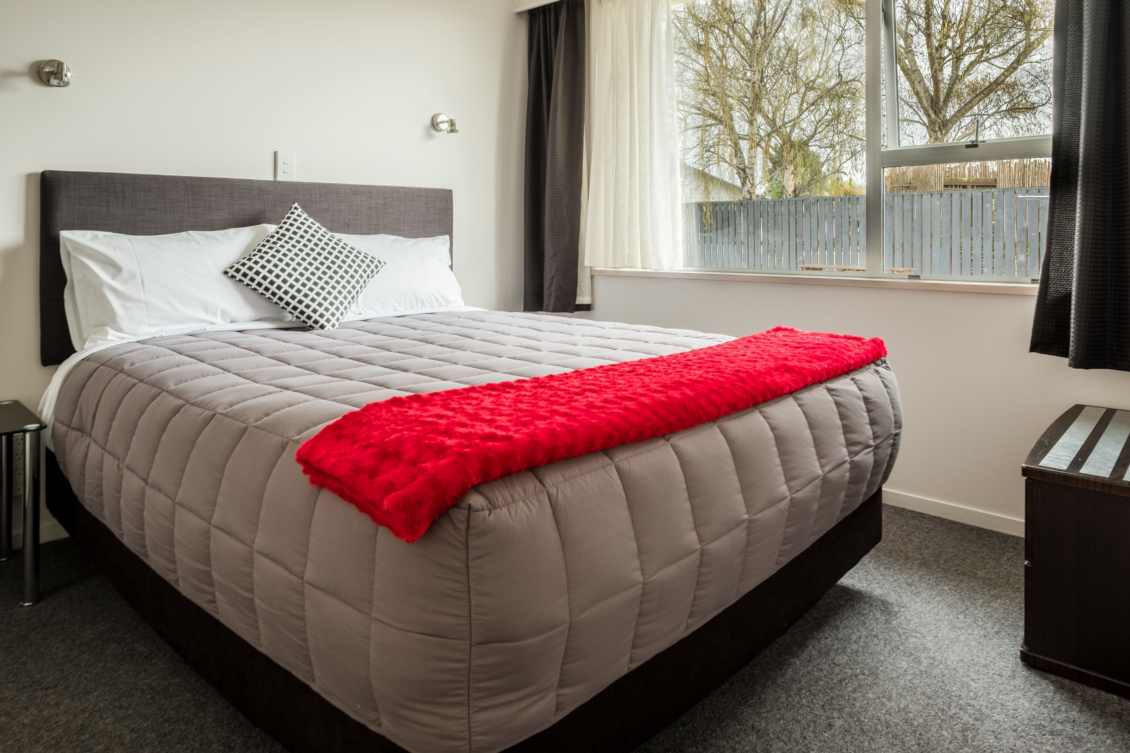 1 bedroom, premium bedding, iron/ironing board, free WiFi