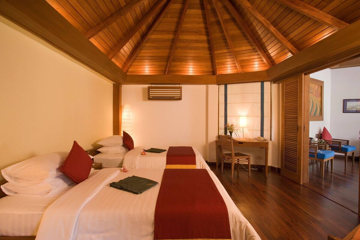 Cottage By The Sea Twin | 1 bedroom, minibar, desk, rollaway beds