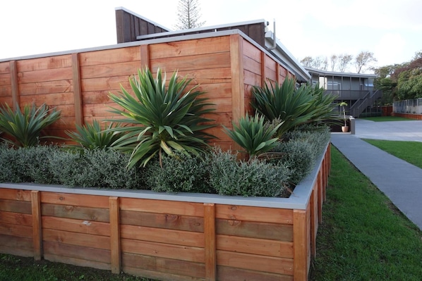 Exterior - Parakai Springs Lodge (Helensville)