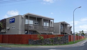 Fachada da propriedade