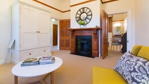 Living area - Hosking House (New Plymouth)