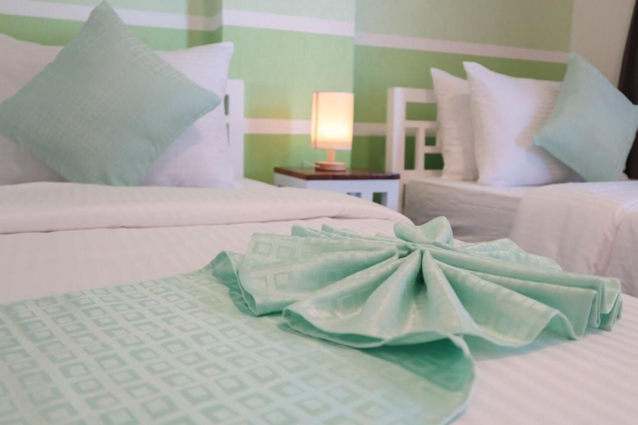 1 bedroom, premium bedding, select comfort beds, minibar