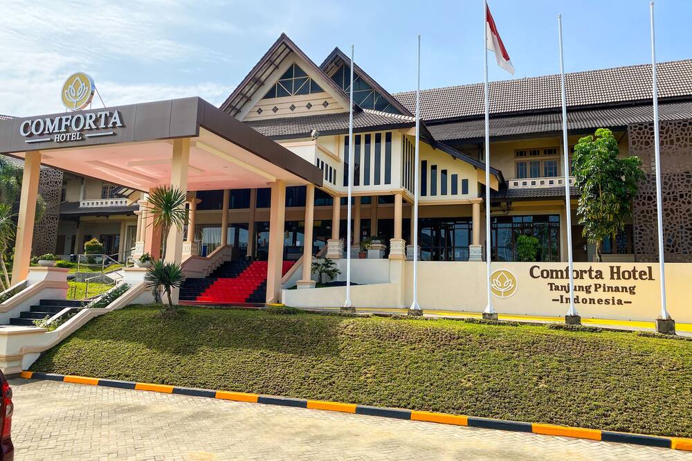 Comforta Hotel Tanjung Pinang